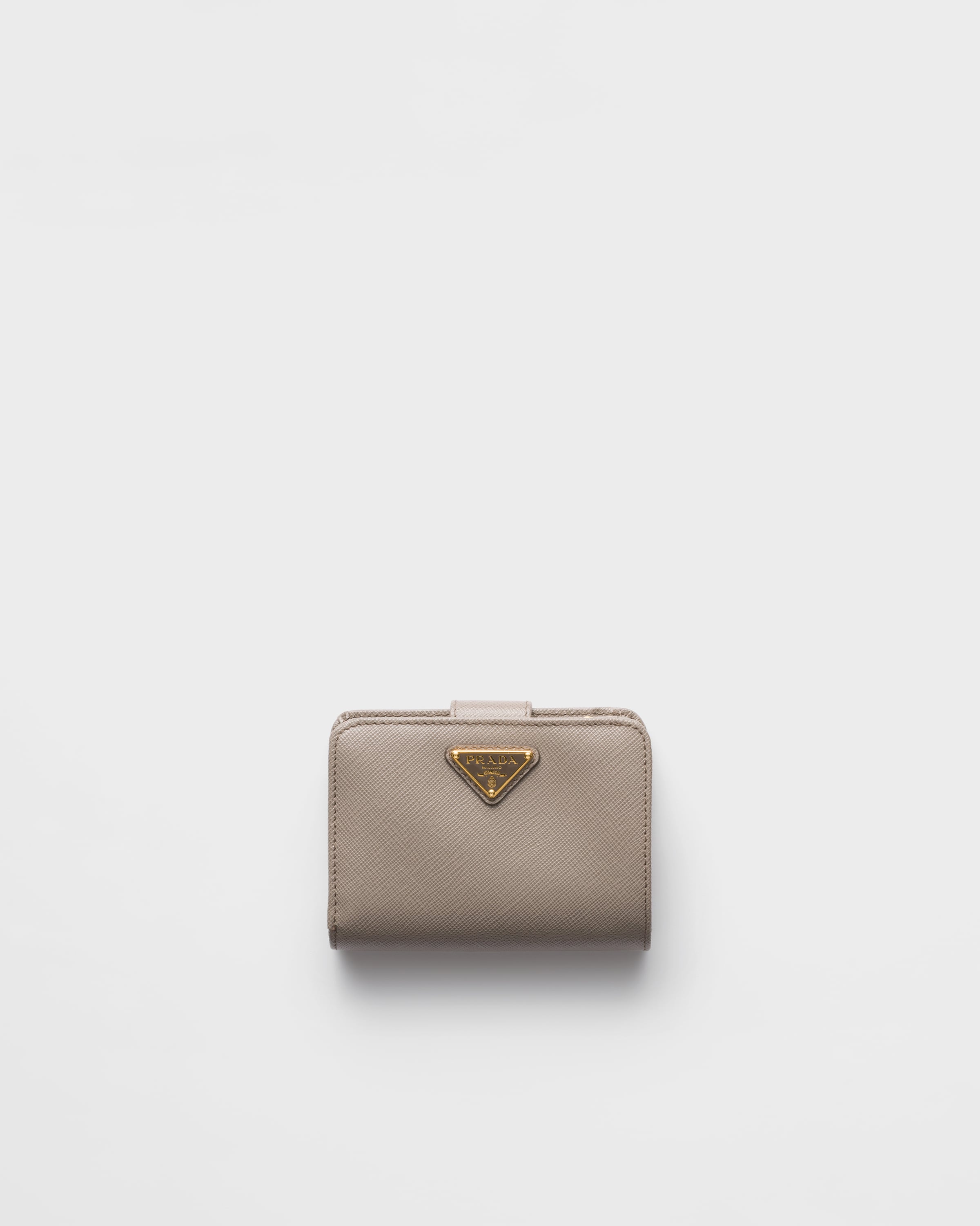 PRADA サフィアーノトライアングル 財布 プラダ カードケース レディース サフィアーノ トライアングルロゴ