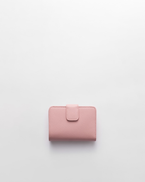 ブラック サフィアーノトライアングル 財布 | PRADA