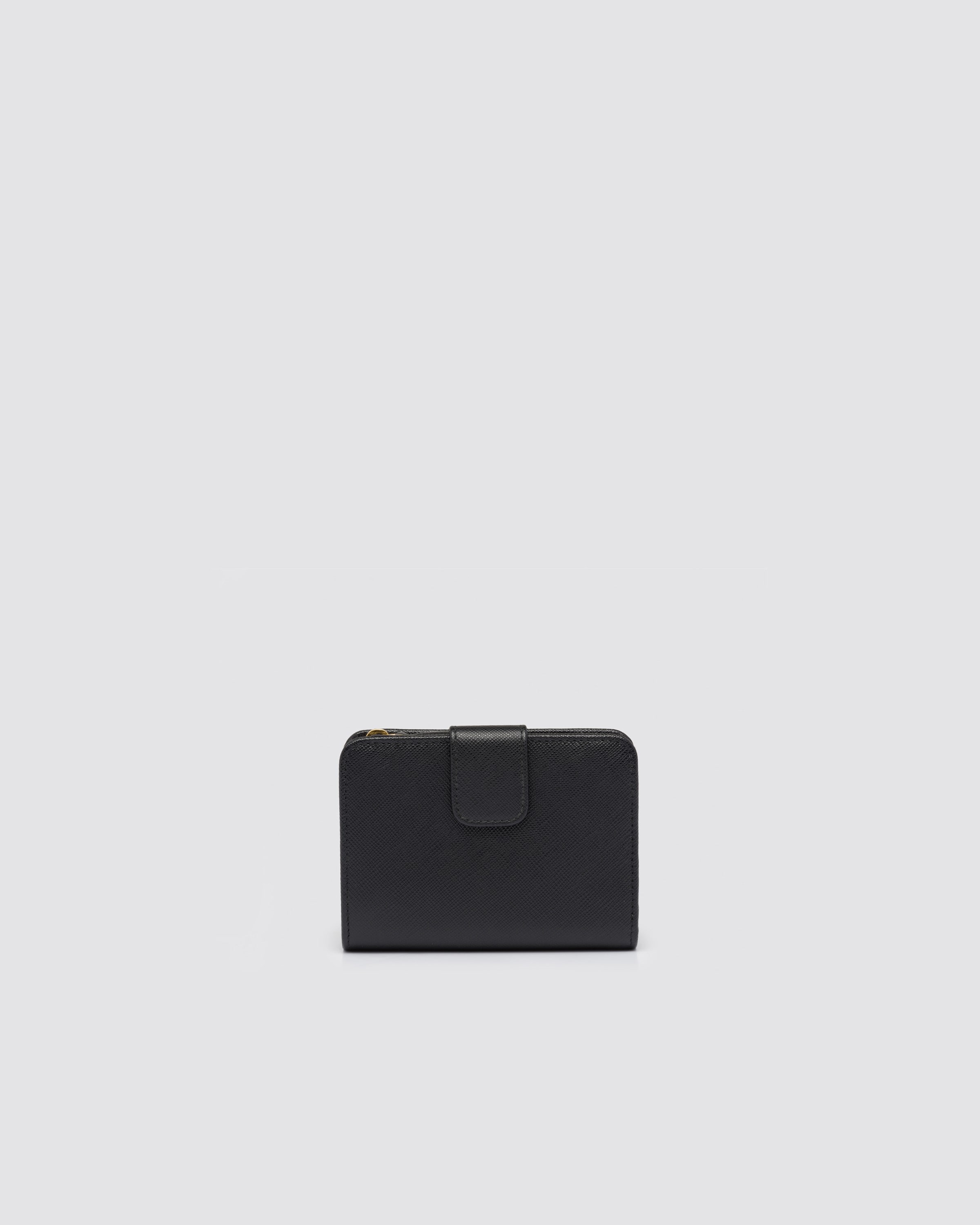 Small saffiano leather wallet outlet prada
