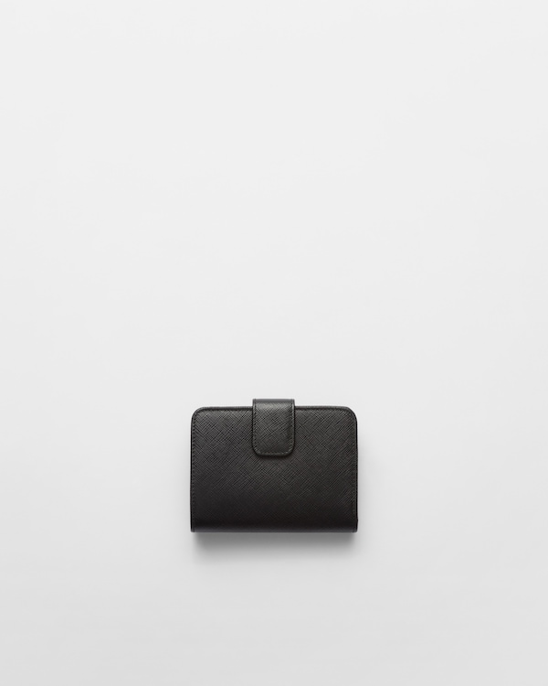 ブラック サフィアーノレザー 財布 | PRADA