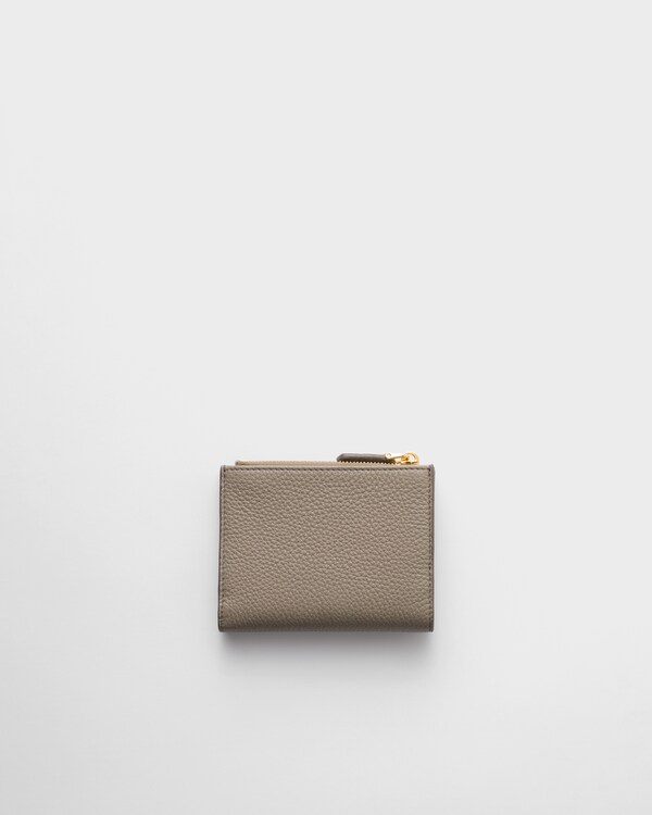 Small leather wallet Small leather wallet