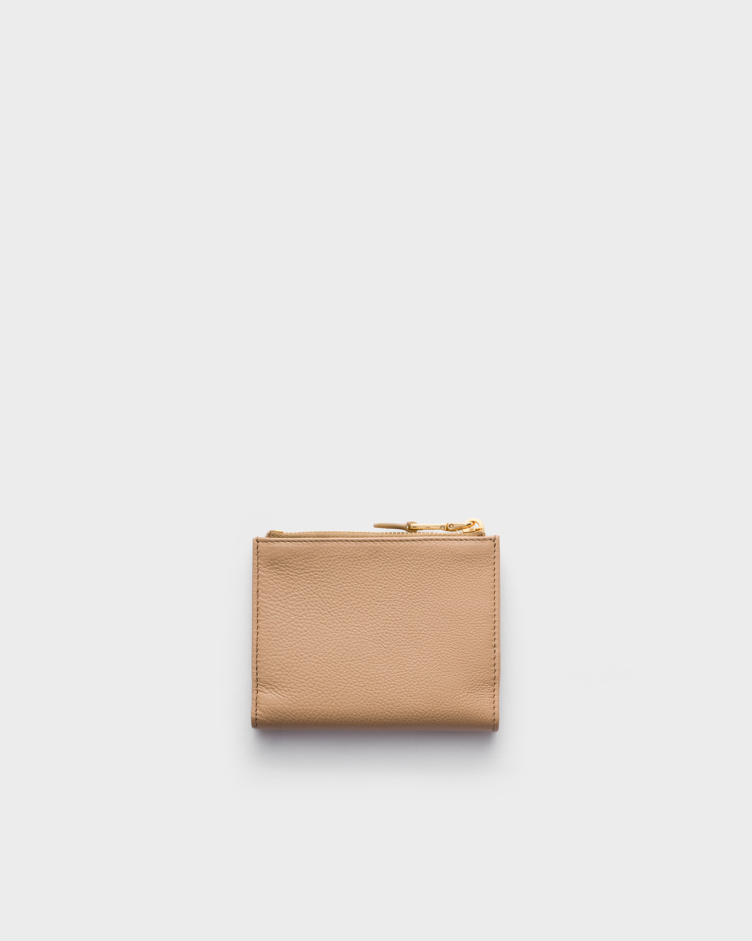 サンドベージュ スモールレザー 財布 | PRADA - 日本