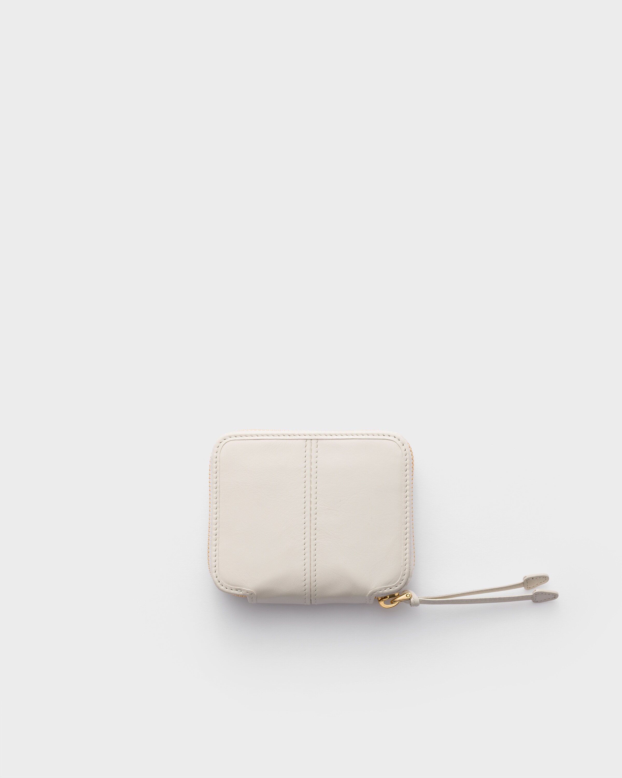 ホワイト スモールレザー 財布 | PRADA - 日本