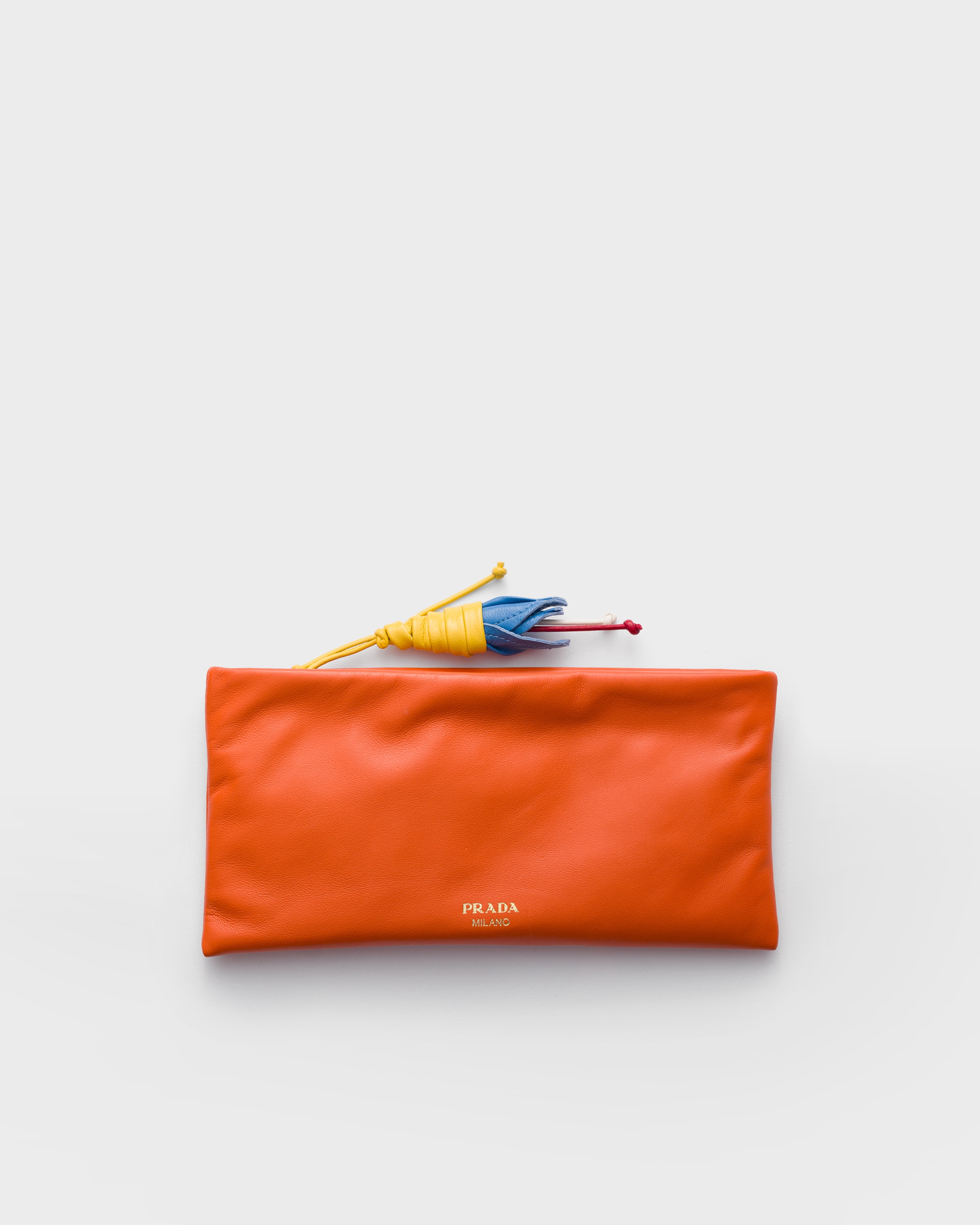 オレンジ ナッパレザー ジッパーポーチ | PRADA - 日本