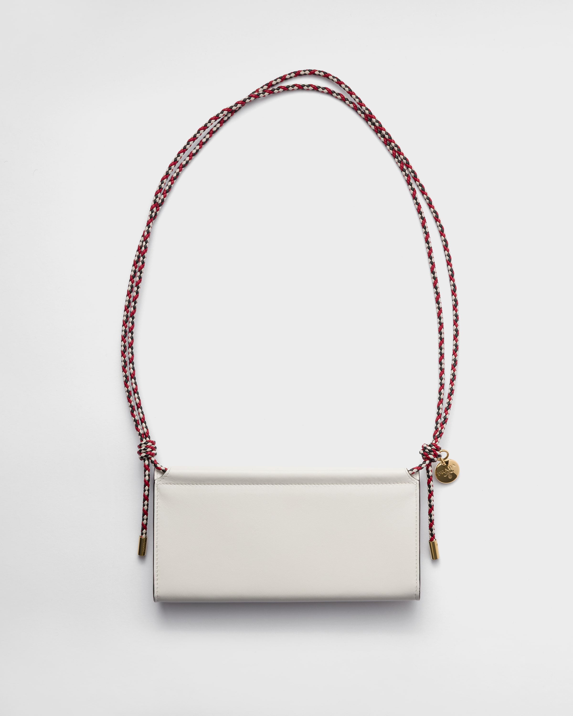 PRADA 1MT027 ショルダーストラップ付ウォレット 直営店 直営店○PRADA○レザーショルダーストラップ付きウォレット