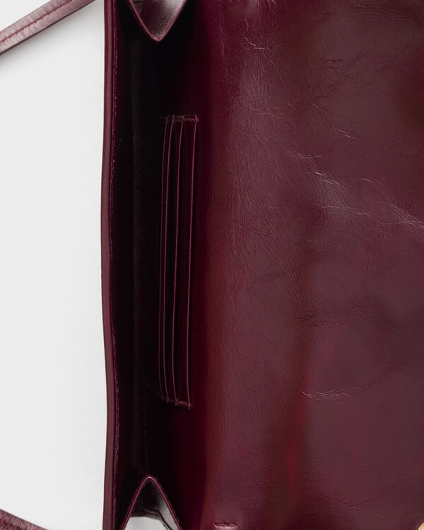 Leather wallet with shoulder strap - Burgundy Leather wallet with shoulder strap - Burgundy