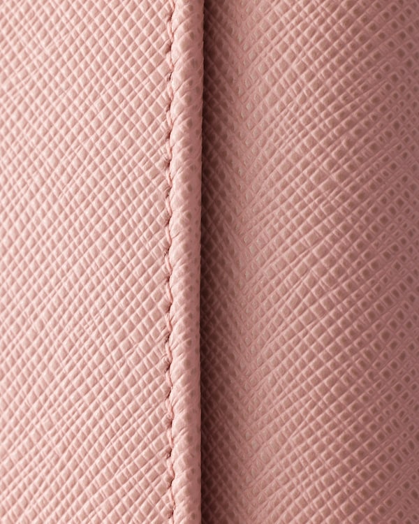 Portefeuille à bandoulière en cuir Saffiano - Pêche Portefeuille à bandoulière en cuir Saffiano - Pêche