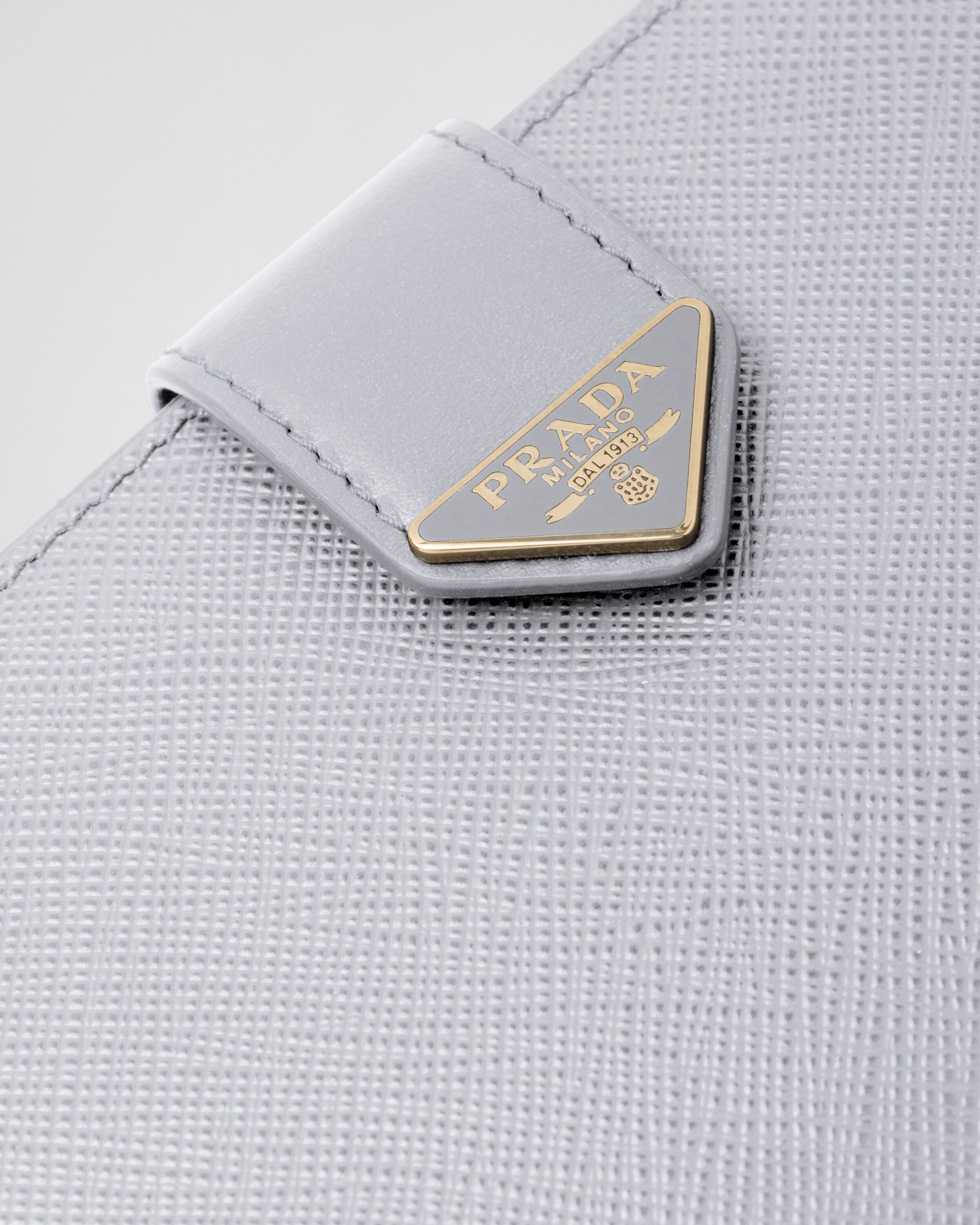 Prada محفظة كبيرة من الجلد وجلد \x22سافيانو\x22 5