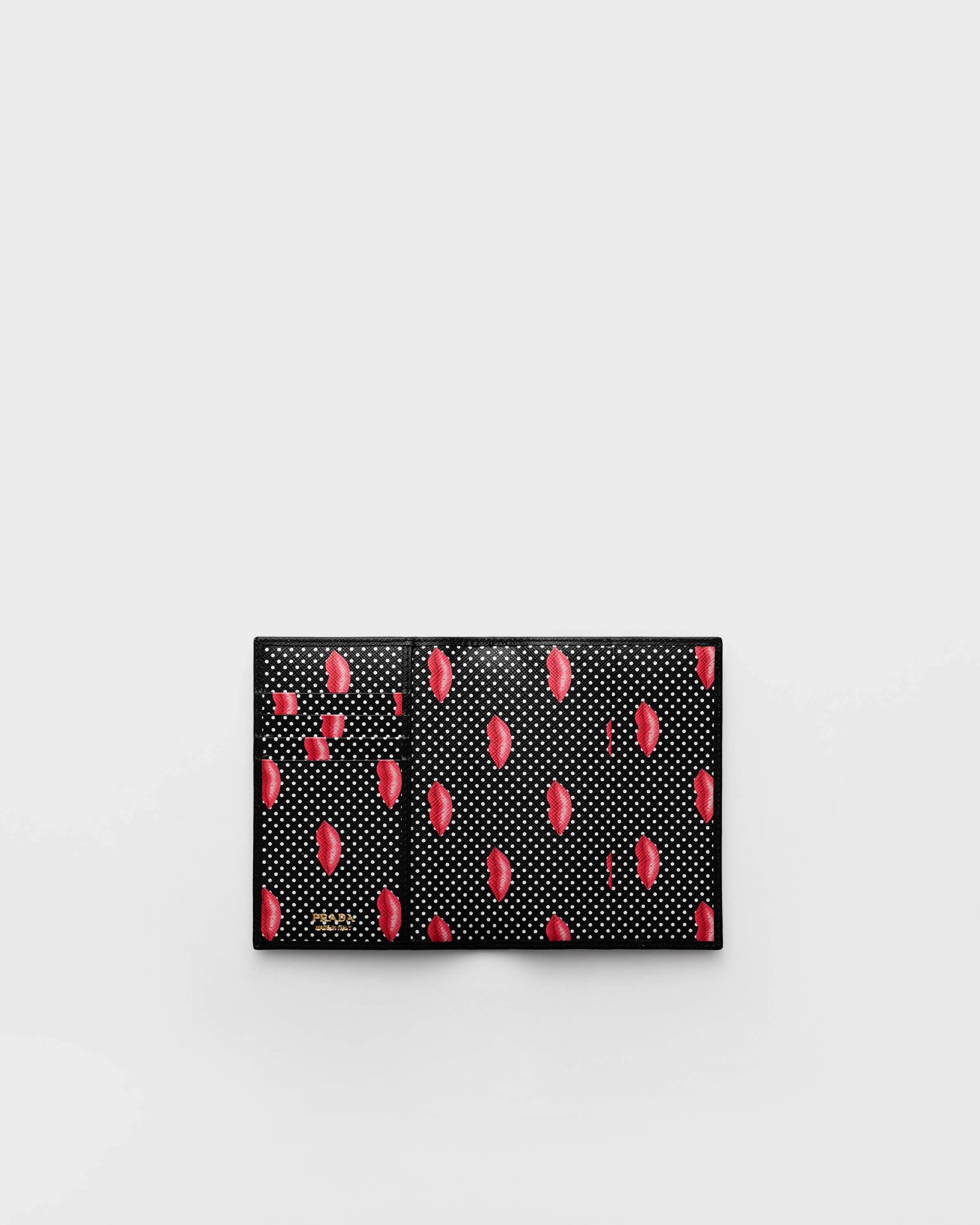 Black Saffiano Leather Passport Holder | PRADA - Japan