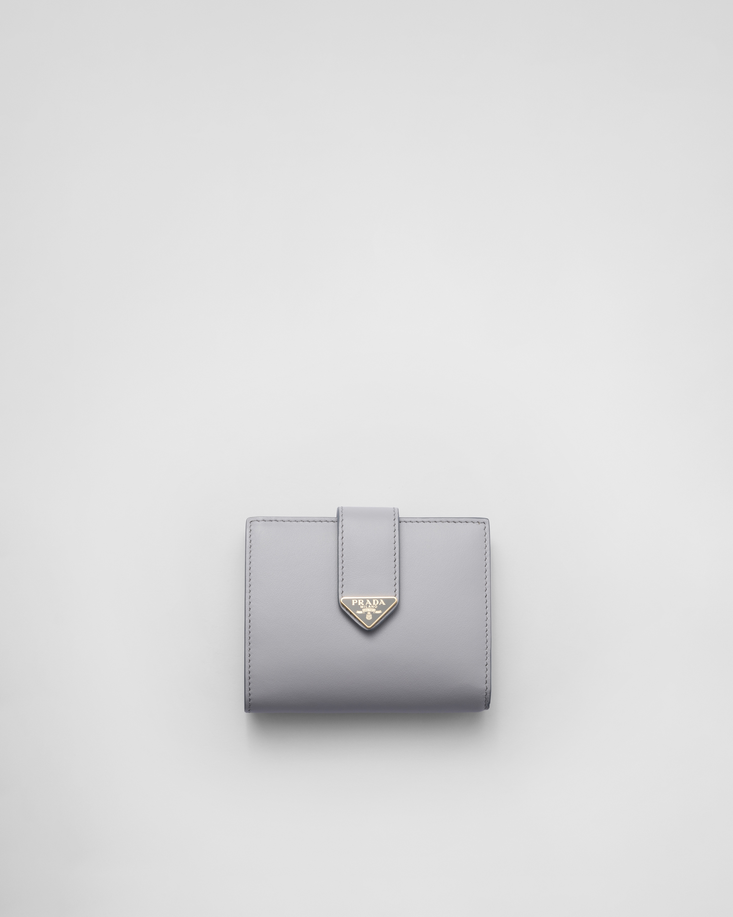 ライトグレー シティカーフタブ 財布 | PRADA