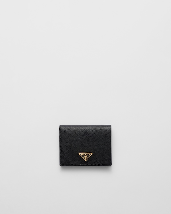 公式 ブラック サフィアーノトライアングル 財布 | PRADA 小物