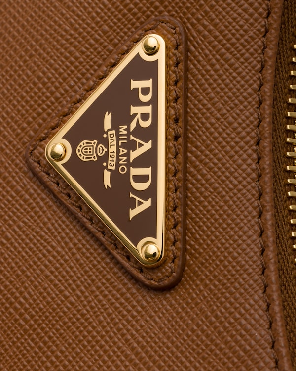 Mini borsa Prada Re-Edition 2005 in Saffiano - Cognac Mini borsa Prada Re-Edition 2005 in Saffiano - Cognac