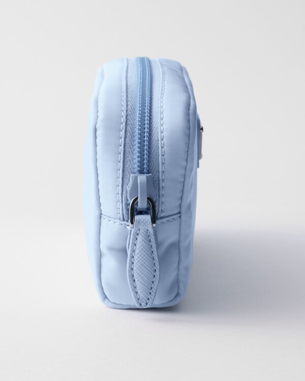 Micro-Pouch aus Re-Nylon Micro-Pouch aus Re-Nylon