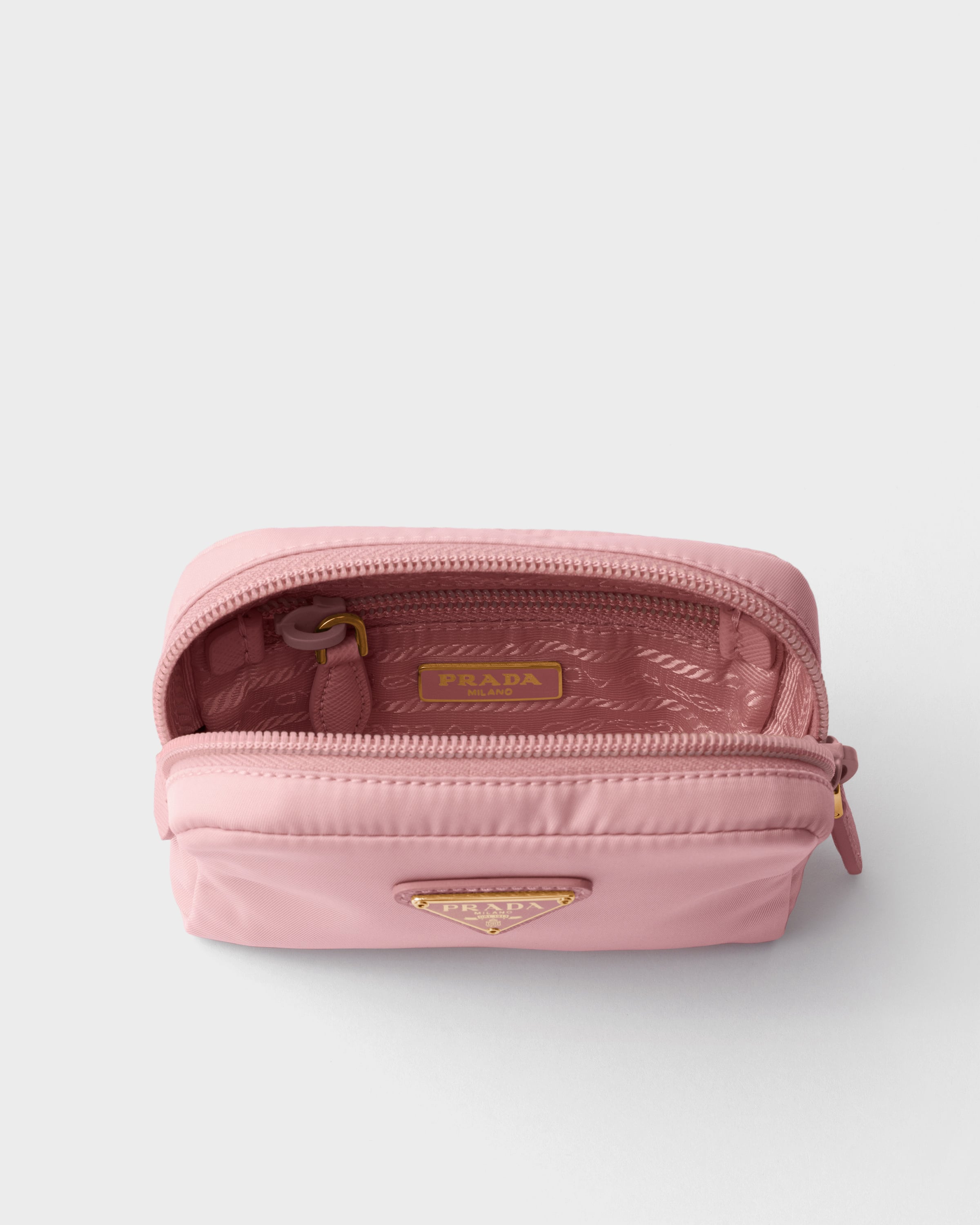 ペスコ マイクロ Re-Nylon ポーチ | PRADA - 日本
