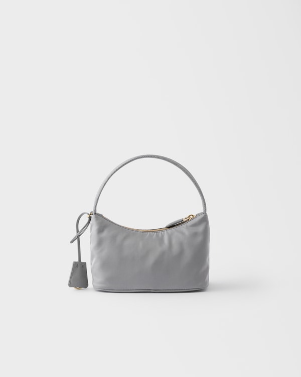 Mini sac Prada Re-Edition 2008 en Re-Nylon - Gris Nuage Mini sac Prada Re-Edition 2008 en Re-Nylon - Gris Nuage