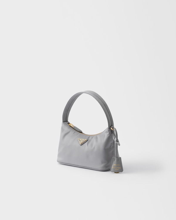Mini sac Prada Re-Edition 2008 en Re-Nylon - Gris Nuage Mini sac Prada Re-Edition 2008 en Re-Nylon - Gris Nuage