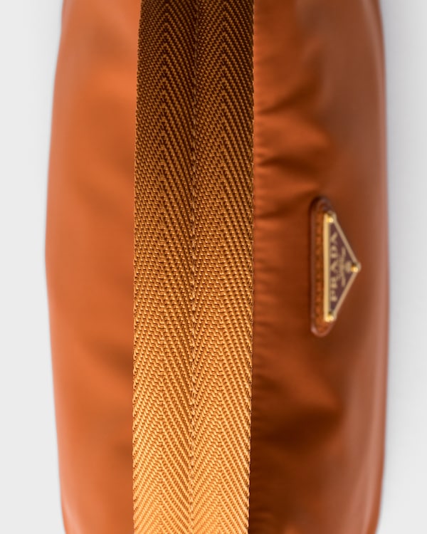 Mini sac Prada Re-Edition 2008 en Re-Nylon - Papaye Mini sac Prada Re-Edition 2008 en Re-Nylon - Papaye