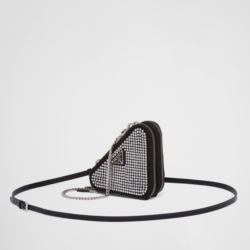 Prada 三角形缀饰缎面与皮革迷你小包 1