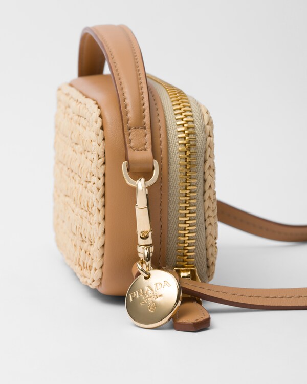 Mini pochette en crochet et cuir Mini pochette en crochet et cuir