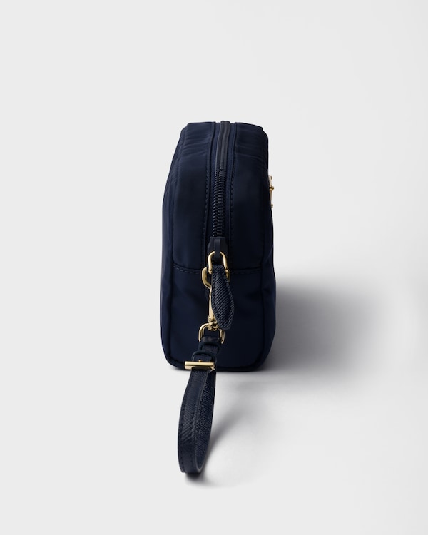 Pouch pequeño de Re-Nylon - Azuláltico Pouch pequeño de Re-Nylon - Azuláltico