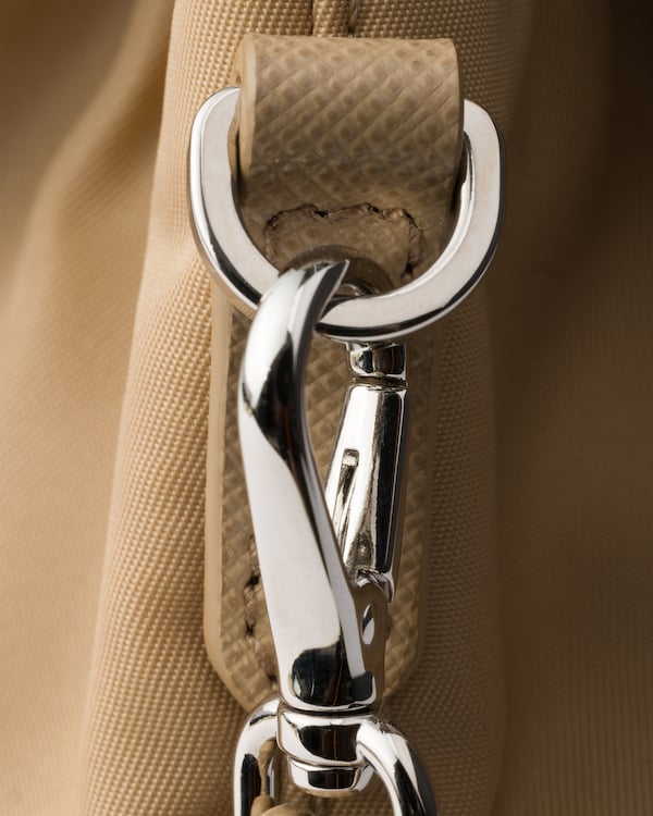 Pochette en Re-Nylon - Marron Camel Pochette en Re-Nylon - Marron Camel