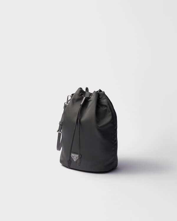 Re-Nylon pouch - Mercury Gray Re-Nylon pouch - Mercury Gray