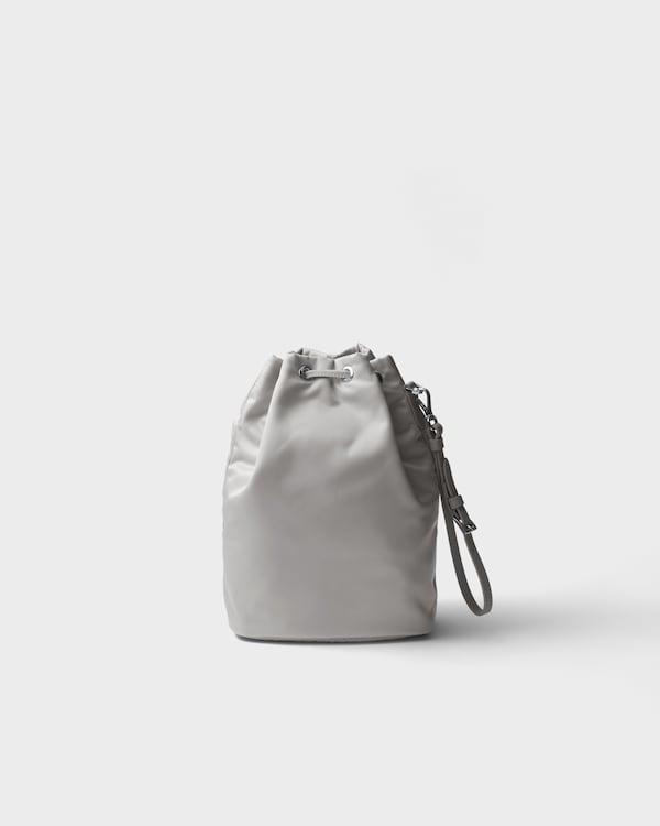 Re-Nylon pouch - Cloudy Gray Re-Nylon pouch - Cloudy Gray