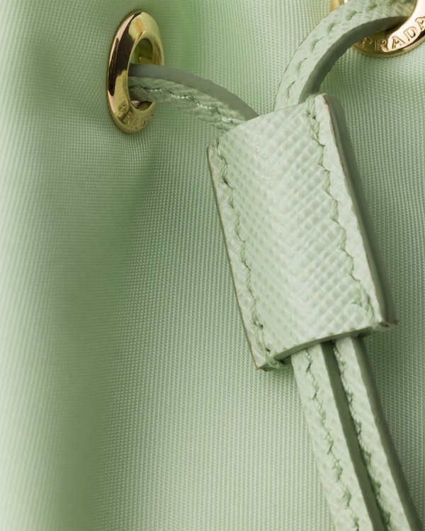 Re-Nylon ポーチ - アクア Re-Nylon ポーチ - アクア