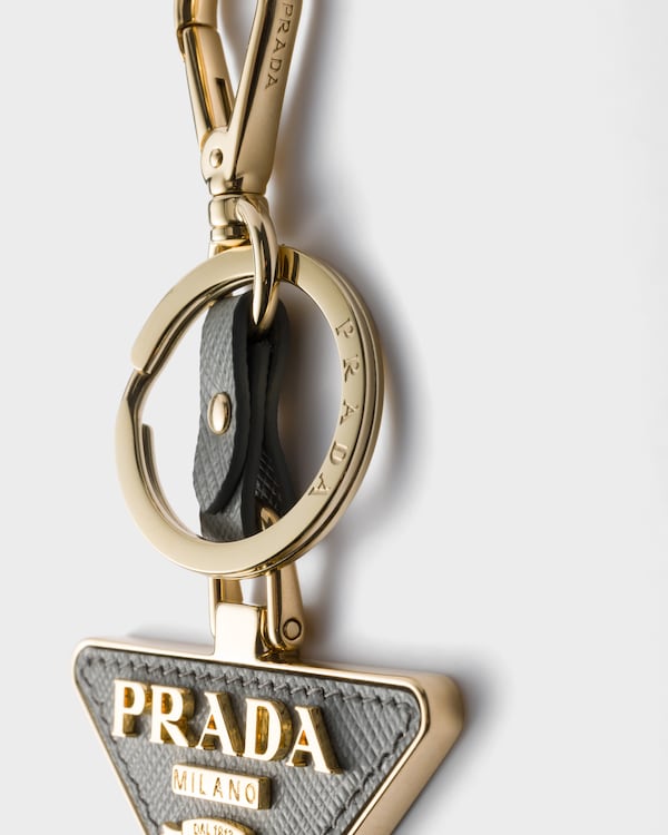 Saffiano leather and metal keychain Saffiano leather and metal keychain