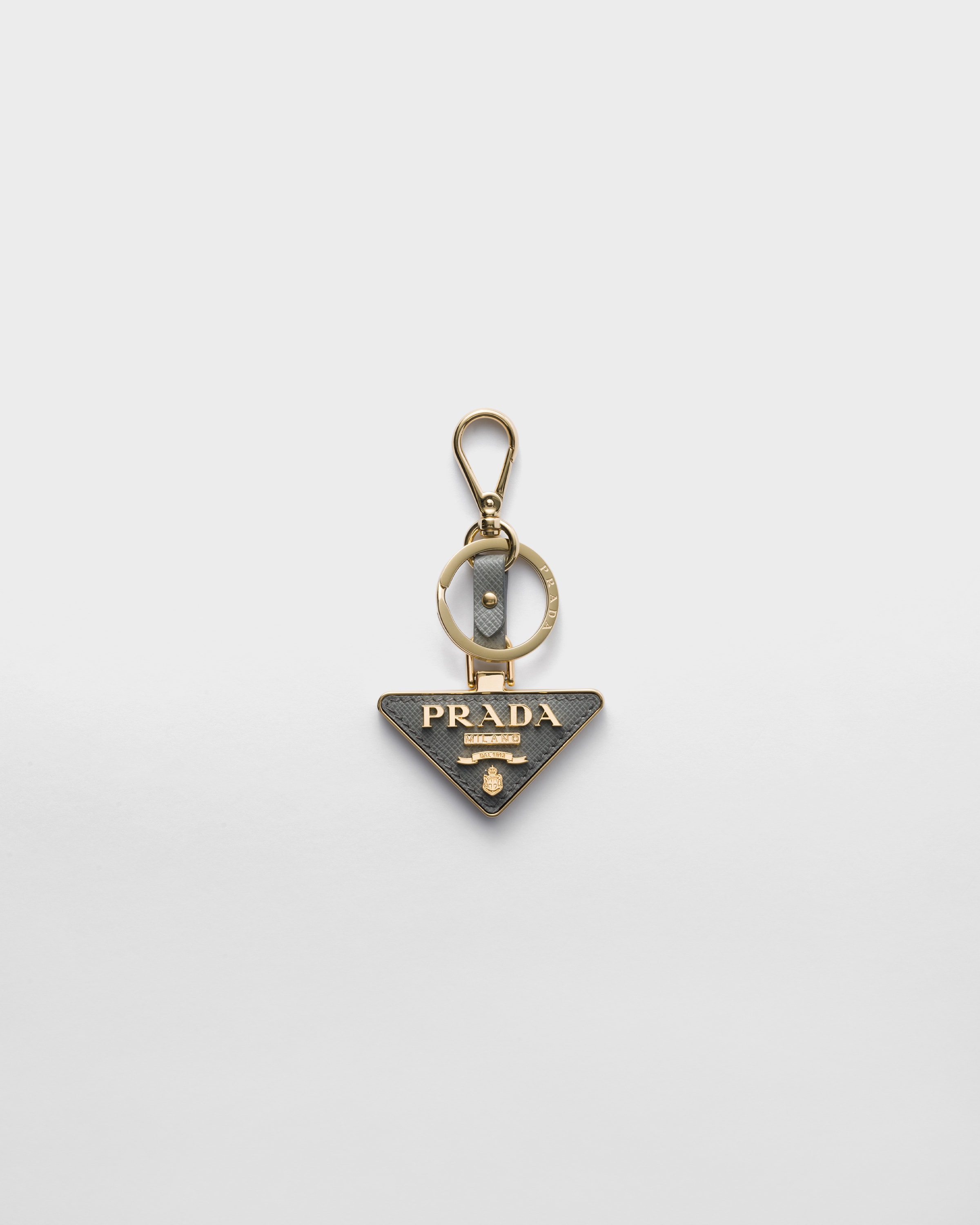 クレイグレー サフィアーノレザー X メタル キーチェーン | PRADA - 日本