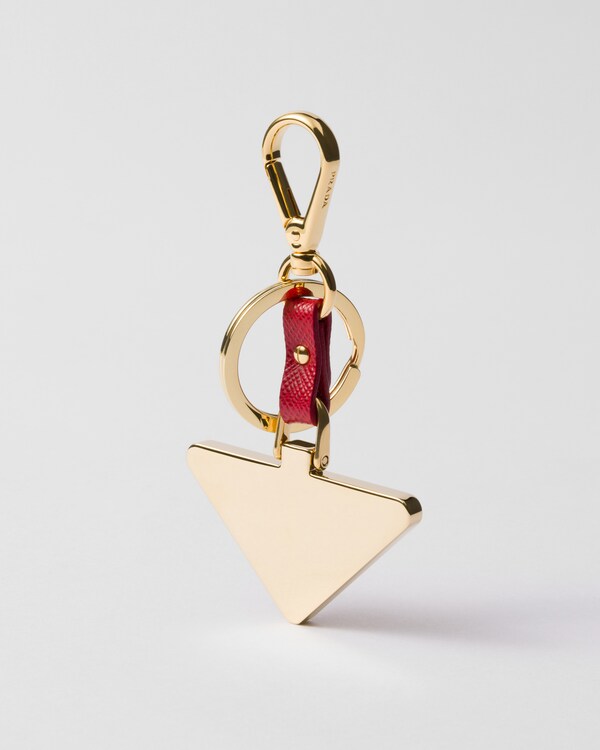 Saffiano leather and metal keychain Saffiano leather and metal keychain