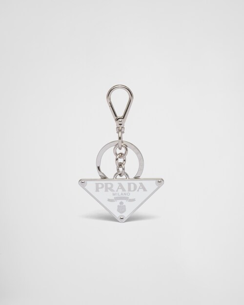 Prada Llavero de metal 1
