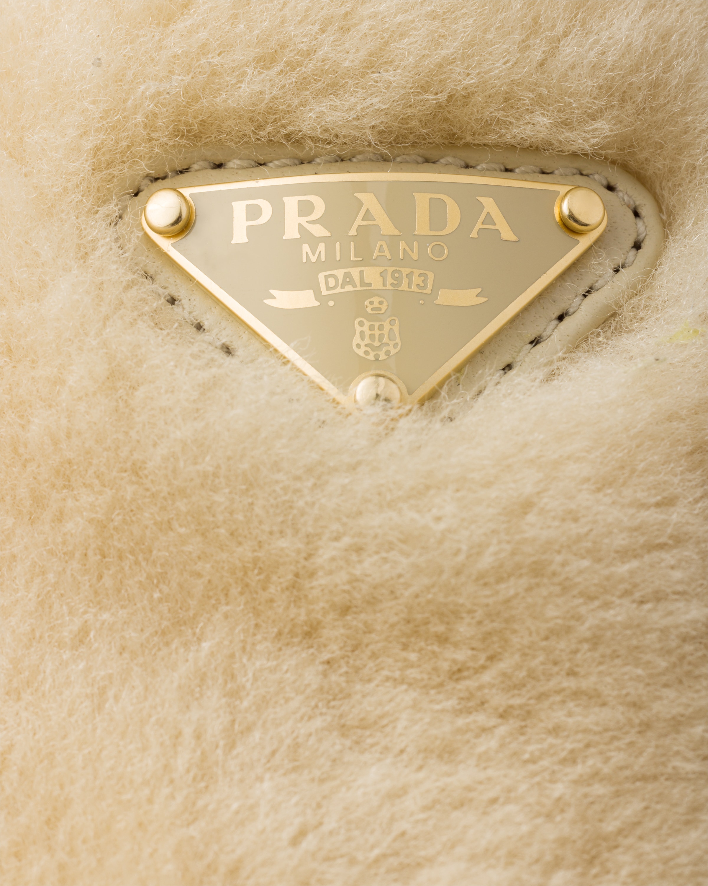 ベージュ シアリング ミュール | PRADA