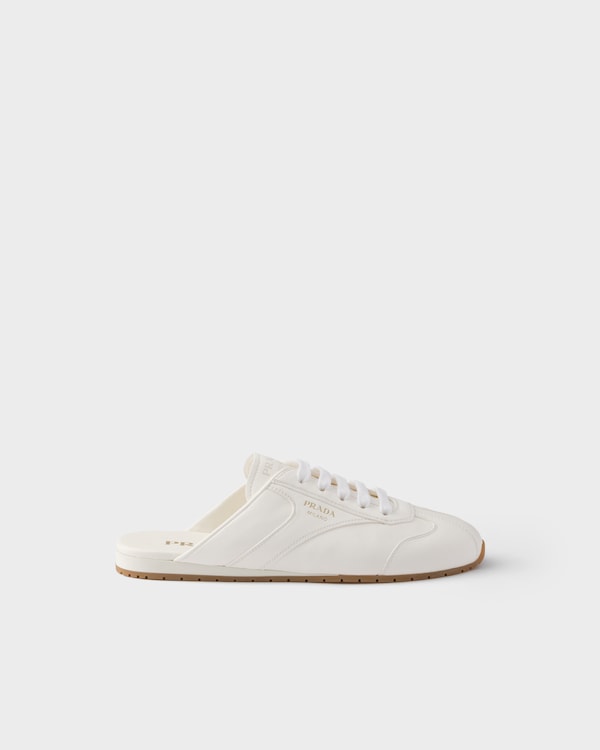 سنيكيرز بكعب عالٍ من جلد النابا - عاجي سنيكيرز بكعب عالٍ من جلد النابا - عاجي