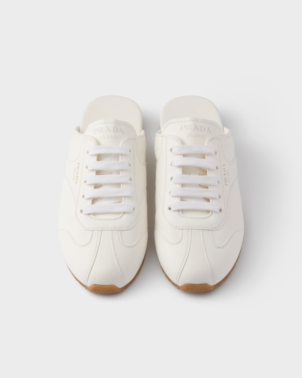 سنيكيرز بكعب عالٍ من جلد النابا - عاجي سنيكيرز بكعب عالٍ من جلد النابا - عاجي