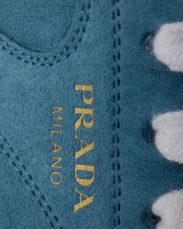 حذاء بكعب من الجلد السويدي - أزرق نجمي حذاء بكعب من الجلد السويدي - أزرق نجمي