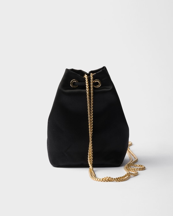 Satin pouch - Negro Satin pouch - Negro