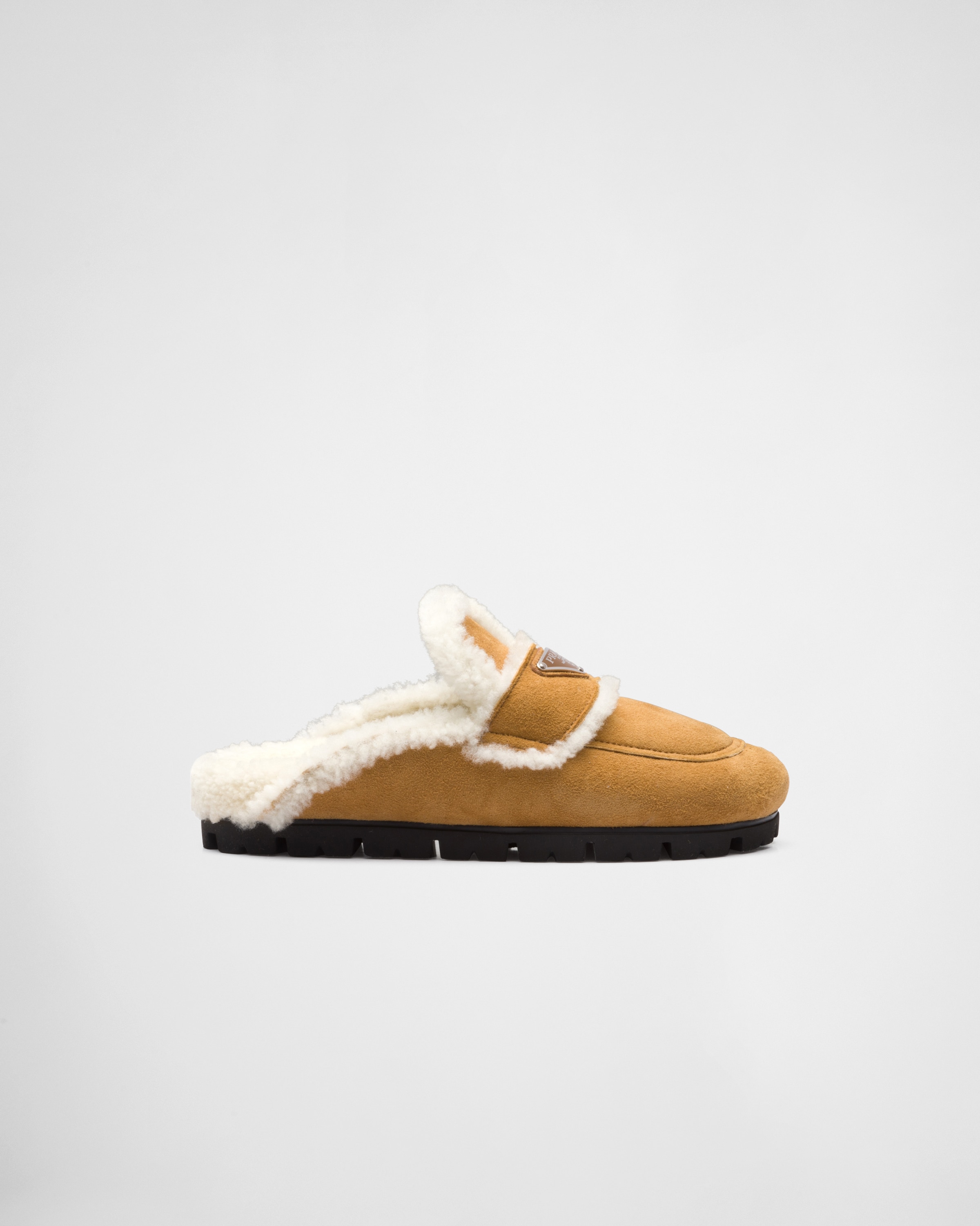 Ontslag nemen liefde kunst Cognac Shearling slippers | Prada