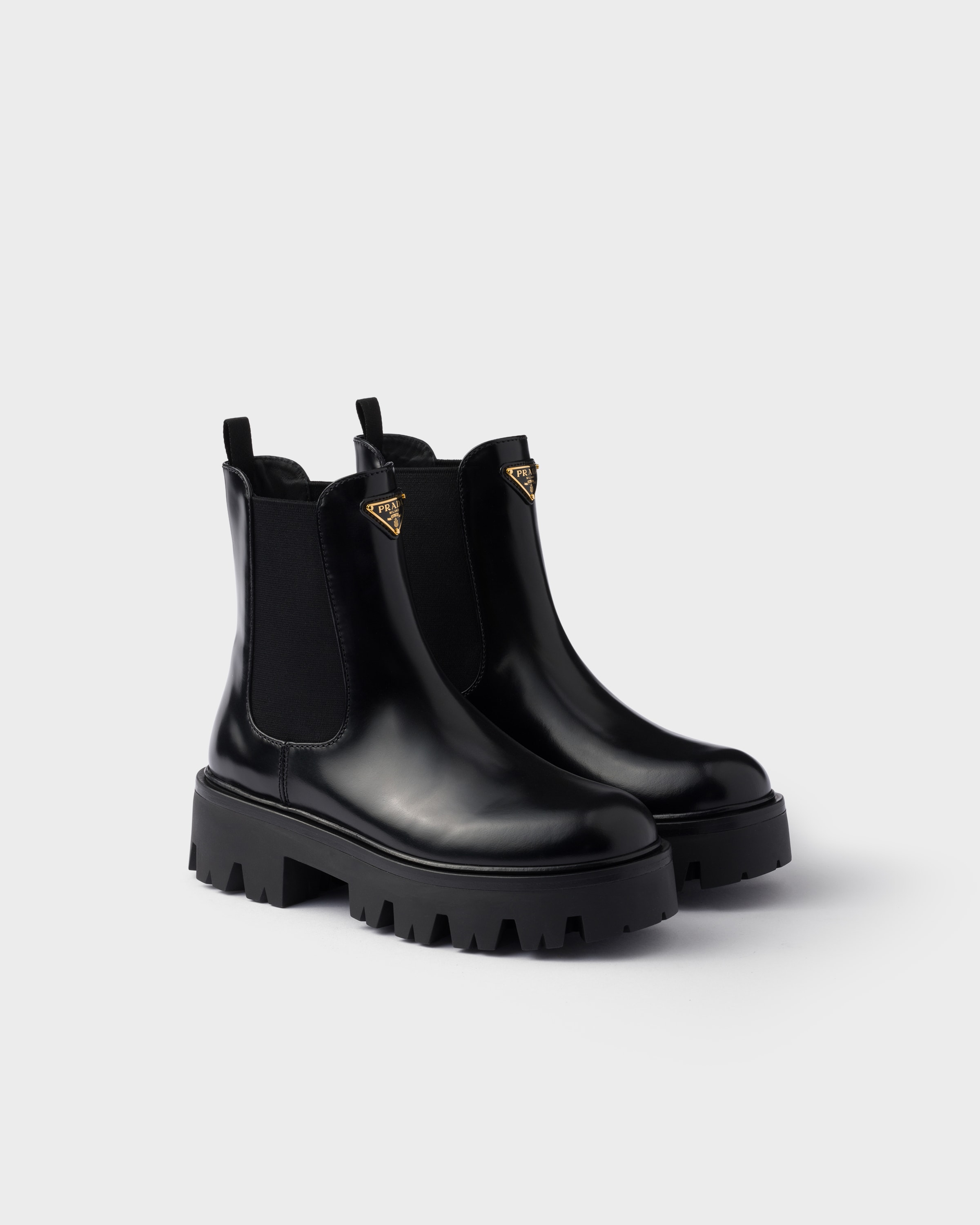 プラダ　靴 プラダ レディース】シューズ コレクション｜PRADA