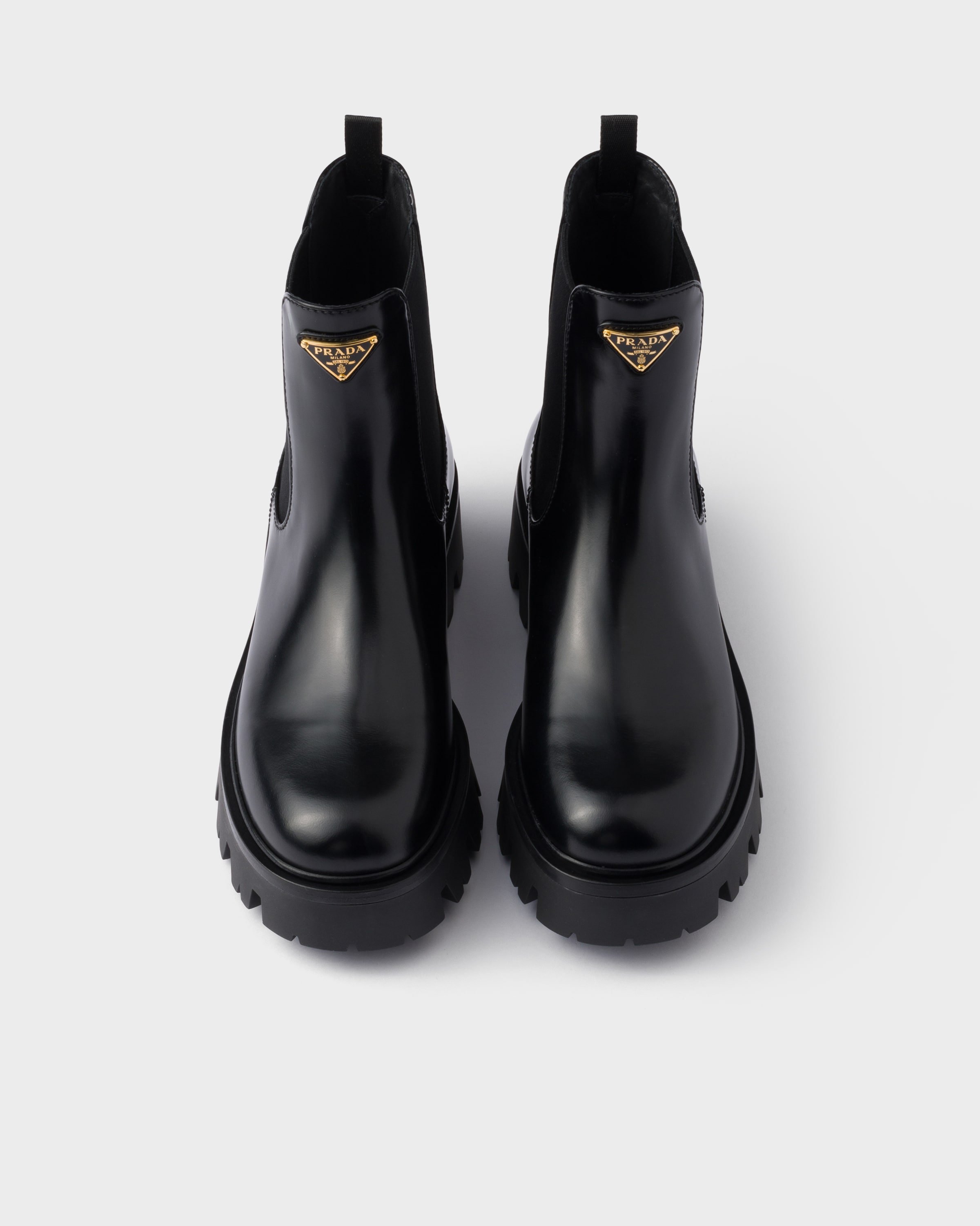 ブラック ブラッシュドレザー ブーティー | PRADA