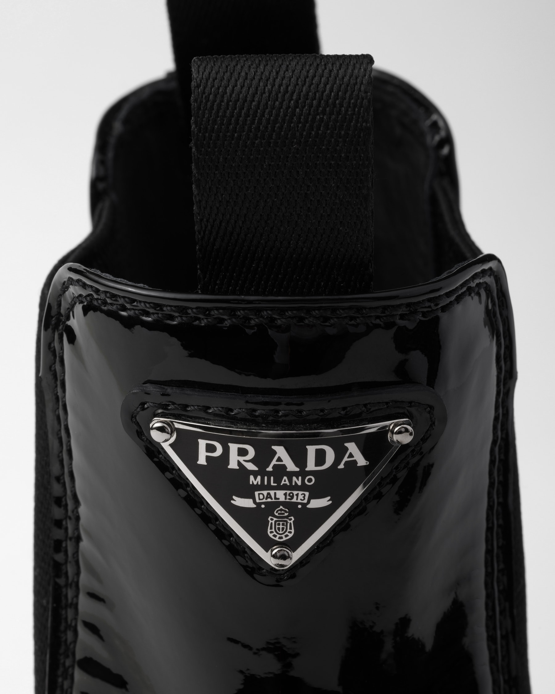 PRA MONOLITH BRUSHED LEATHER BOOTIES BLACK