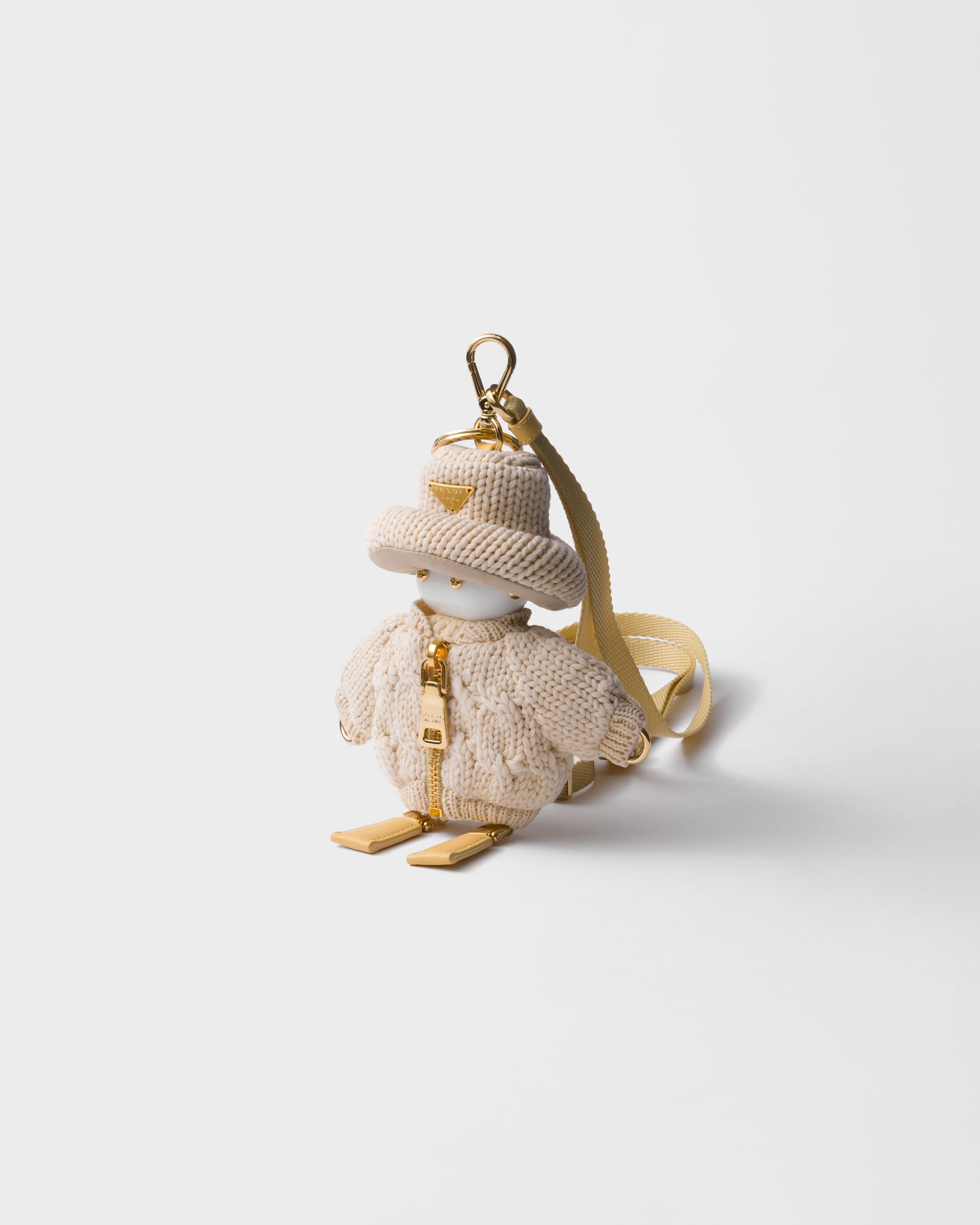 クリームホワイト Soft Robot ニット キーチェーン チャーム | PRADA