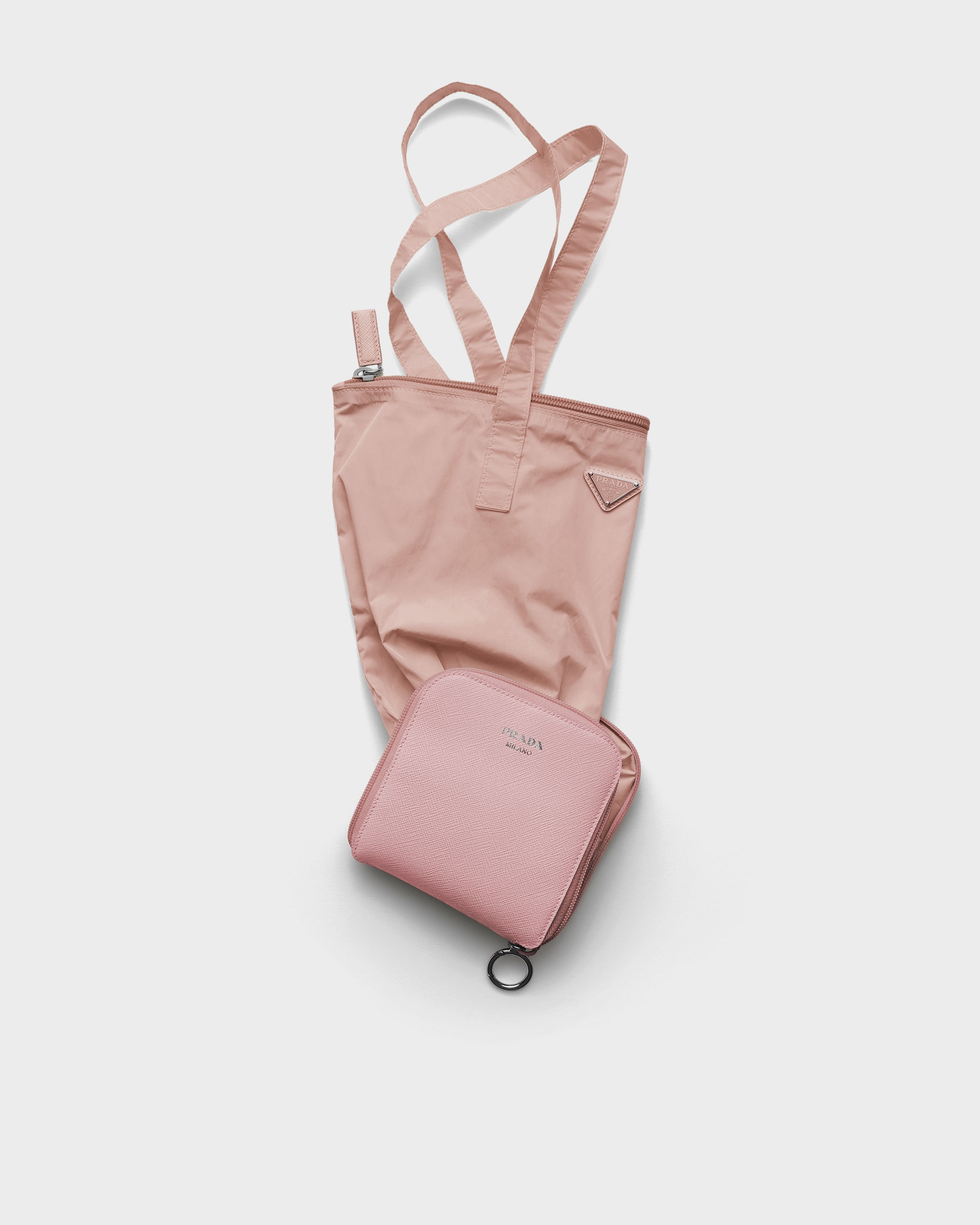 ピーチ サフィアーノレザー ペンダント付 Re-nylon トートバッグ