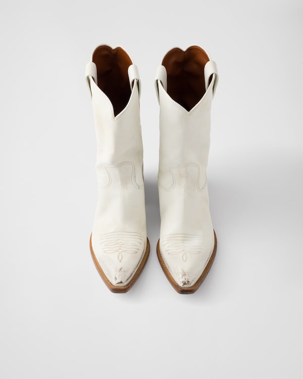 Leather boots Leather boots