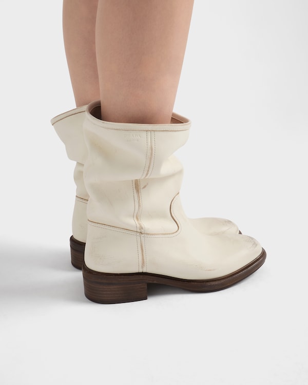 Botas de piel con efecto desgastado - Blanco Calizo Botas de piel con efecto desgastado - Blanco Calizo