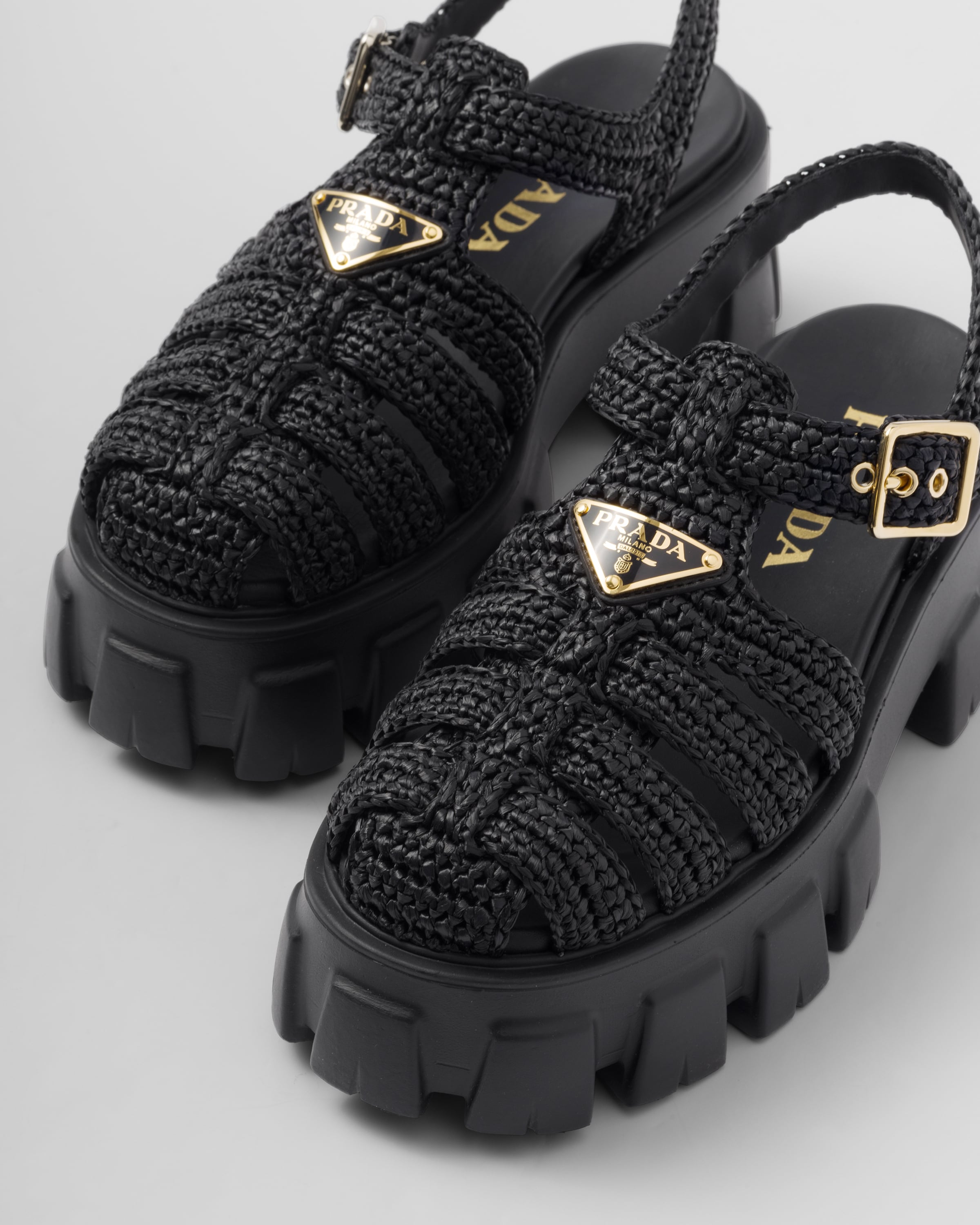 【PRADA】レディース かぎ針編みとレザーサンダル 360405151_10.jpg