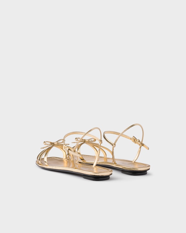Flat metallic leather sandals - Platinum Flat metallic leather sandals - Platinum