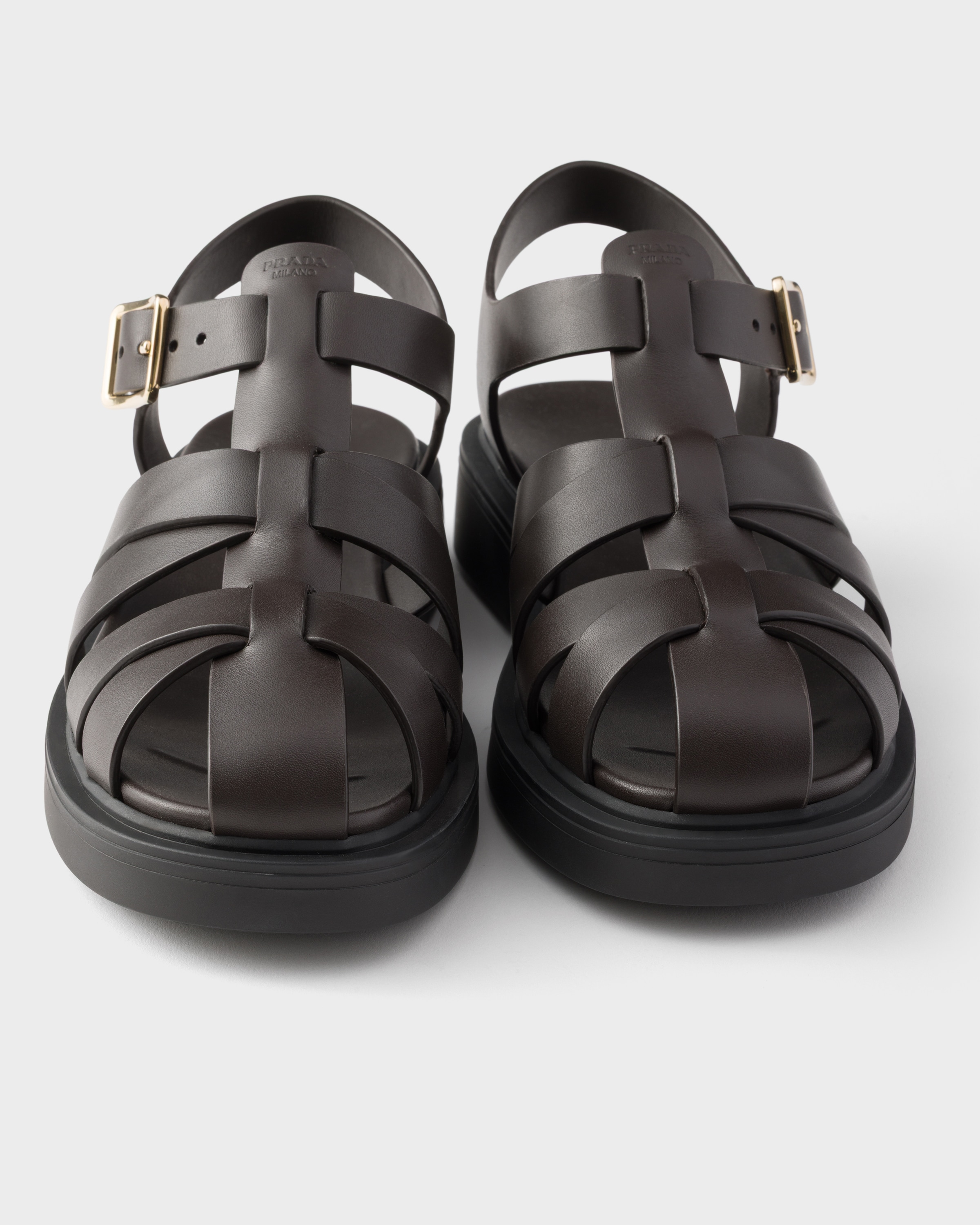 ダークブラウン レザー フィッシャーマンズ サンダル | PRADA