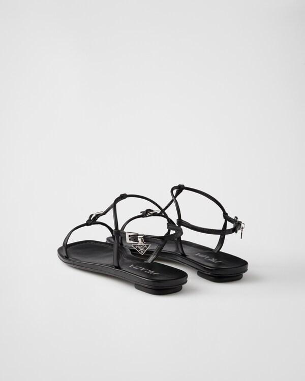 Sandalias planas de piel - Negro Sandalias planas de piel - Negro