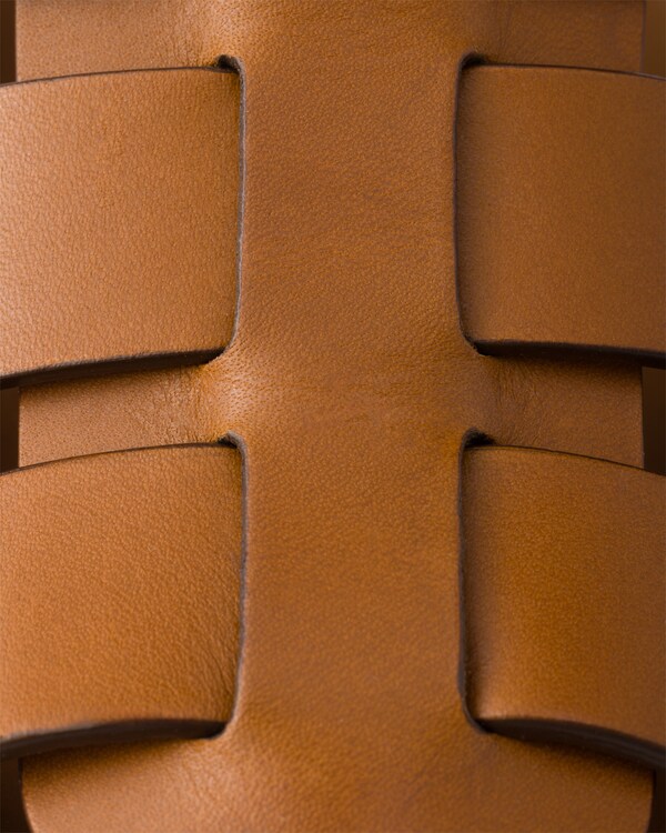 Sandales en cuir avec brides à la cheville Sandales en cuir avec brides à la cheville